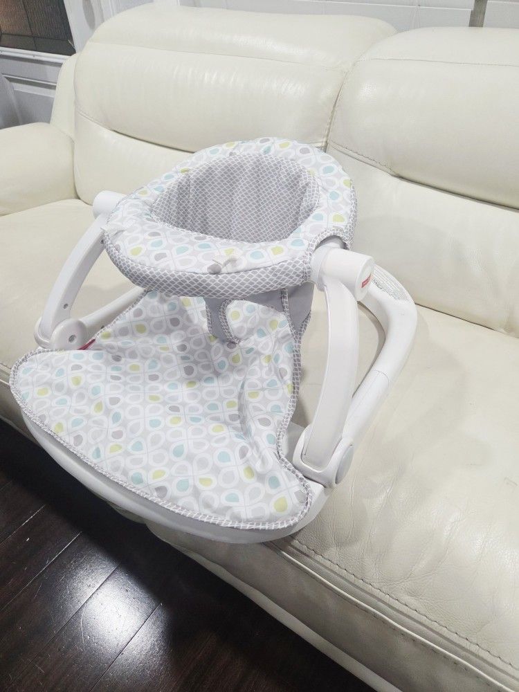 Fisher-Price Sit-Me-Up Floor Seat. Infant Baby Floor Seat.