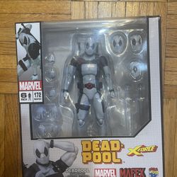 Mafex Deadpool X-Force Version