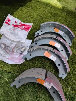 Meritor brake shoes and shoe lining kit