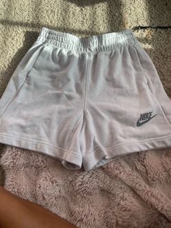 White and pink Nike shorts women’s small