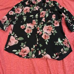 IZ Byer Medium Black Chiffon Rose Pattern Button Down Blouse 3/4 Sleeves 