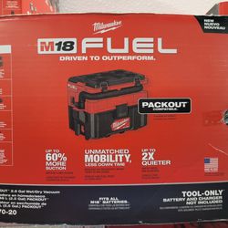 Milwaukee M18 Fuel Packout 2.5 Gal Wet And Dry Vacuum Tool Only 