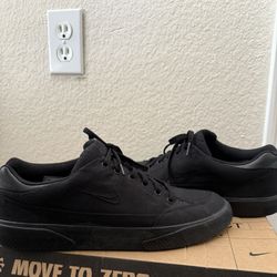 Nike Retro GTS Triple Black