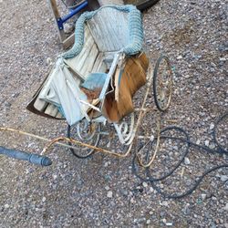 Old Baby Carriage Bad Shape