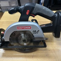 Craftsman (contact info removed)61.  5-1/2 19.2V Cordless Trim Saw 