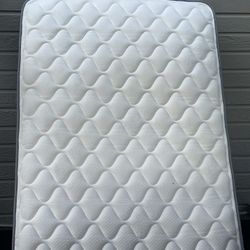 Twin Bed 