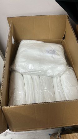 โจ 800 PCS DISPOSABLE ISOLATION LAB GOWNS โ WHITE