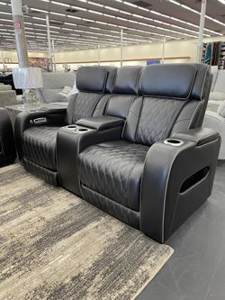 Boyington Black Leather Power Reclining Sofa Loveseat Recliner Color Options Only $39 Down Payment 👉 PLEASE ASK FOR JON GREEN WHEN YOU ARRIVE!