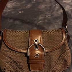 Super cute coach purse