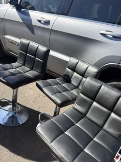 3 Black Chairs