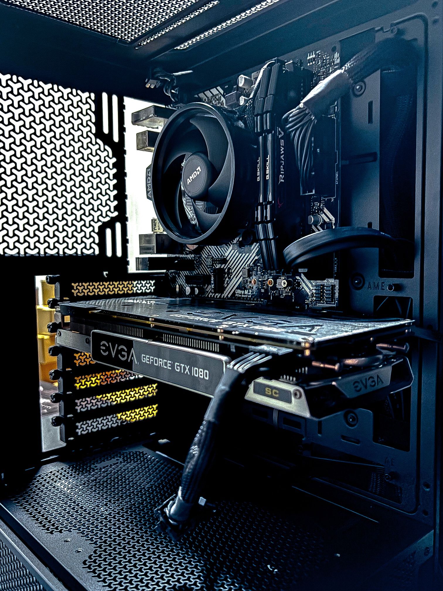 GAMING PC