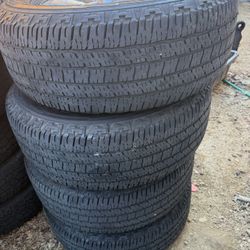 Toyota Tacoma wheels with 265/65/17 tires