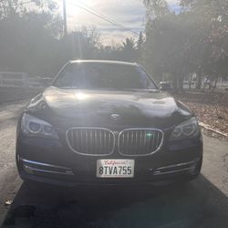 2015 BMW 740Li