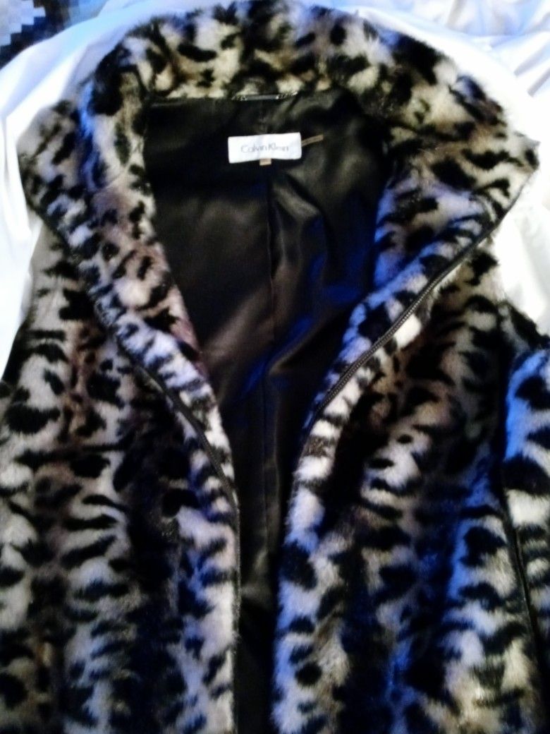 Calvin Klein Faux Fur Vest - Women's XL