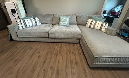 Gray Fabric L-Shaped Sectional Sofa