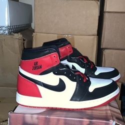 Brand New Men's Nike Air Jordan Retro 1 High Black Toe Shoes Size 9.5