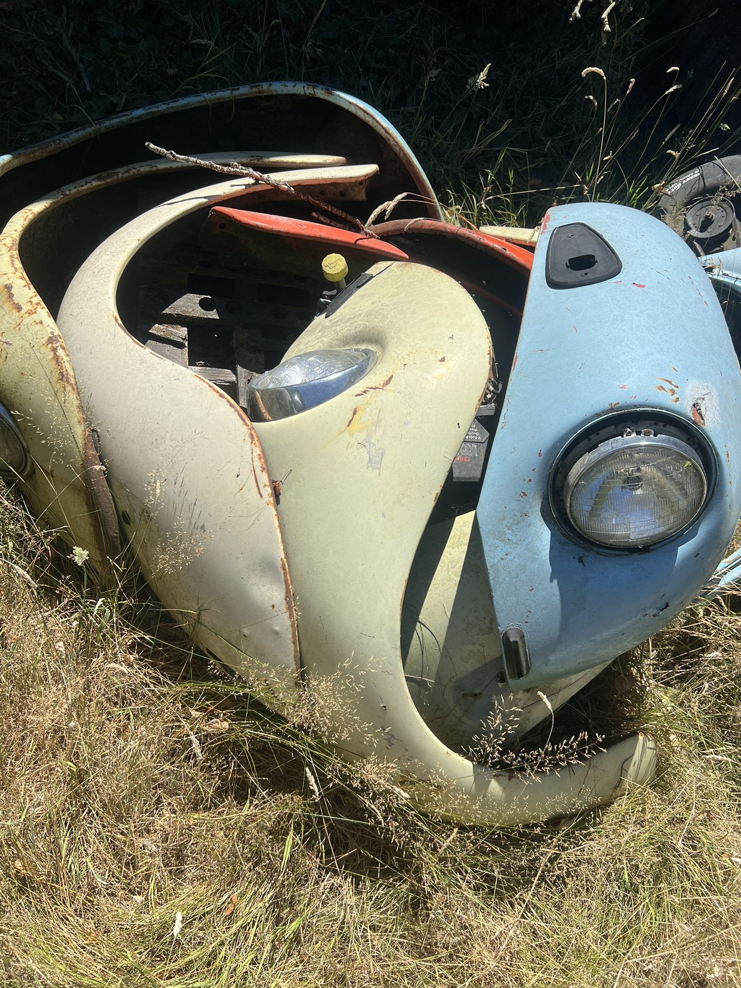 VW Beetle Fenders And Apron