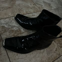 Men Shoes Size 11