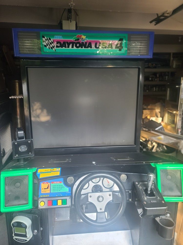 Sega Daytona USA 4 Arcade Game