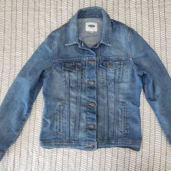 Women's Old Navy Jeans Trucker Jacket, Button Up,  Front Pockets, Medium Washed Blue, Size Small! 