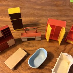 Miniature Doll House Furniture