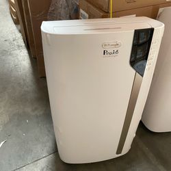 Delonghi 14000 BTU Portable Air Conditioner, 700 sq ft, XLarge Room, Pinguino 8600 BTU (DOE), White