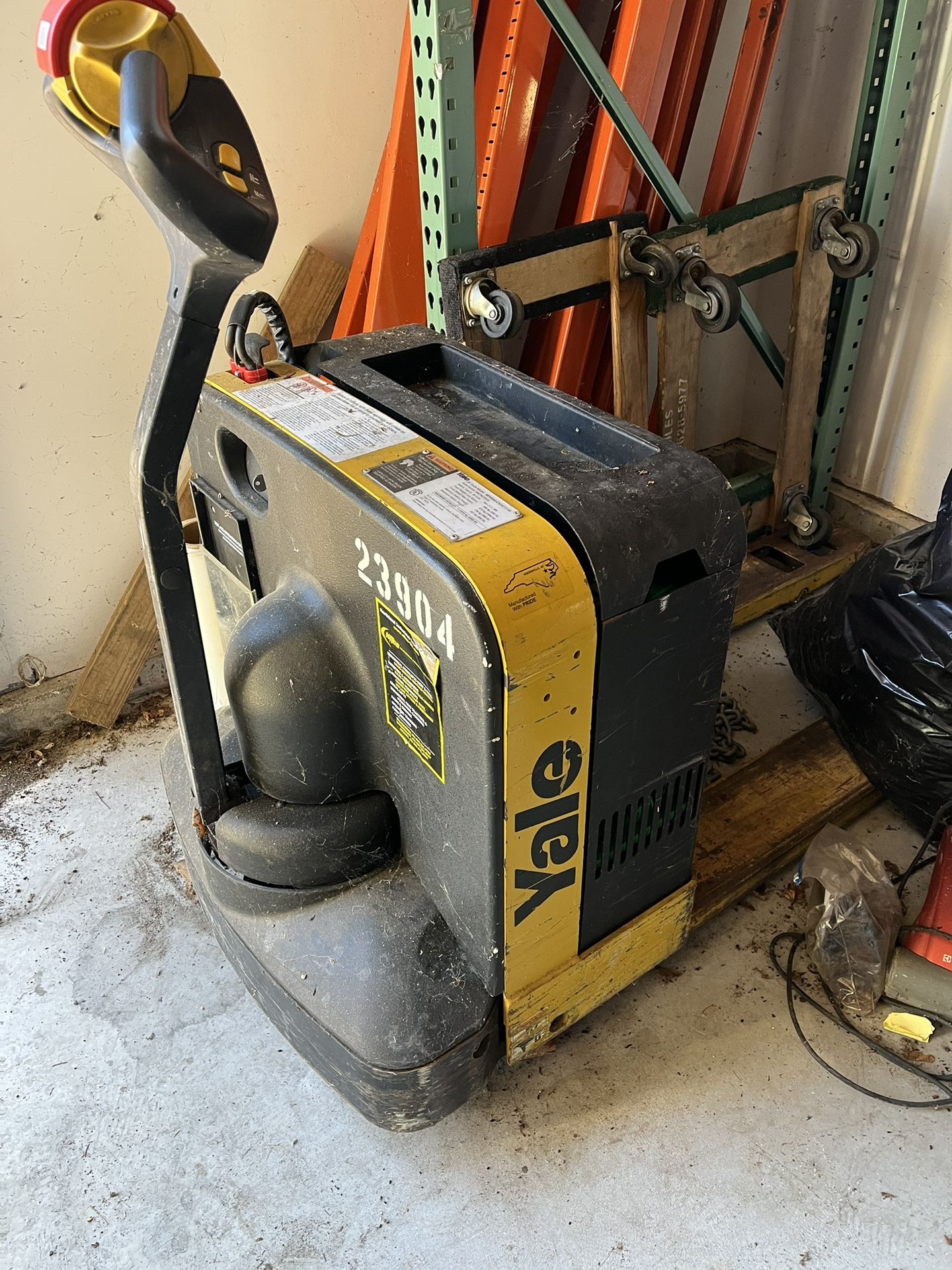 Yale Battery Powered Pallet Mover