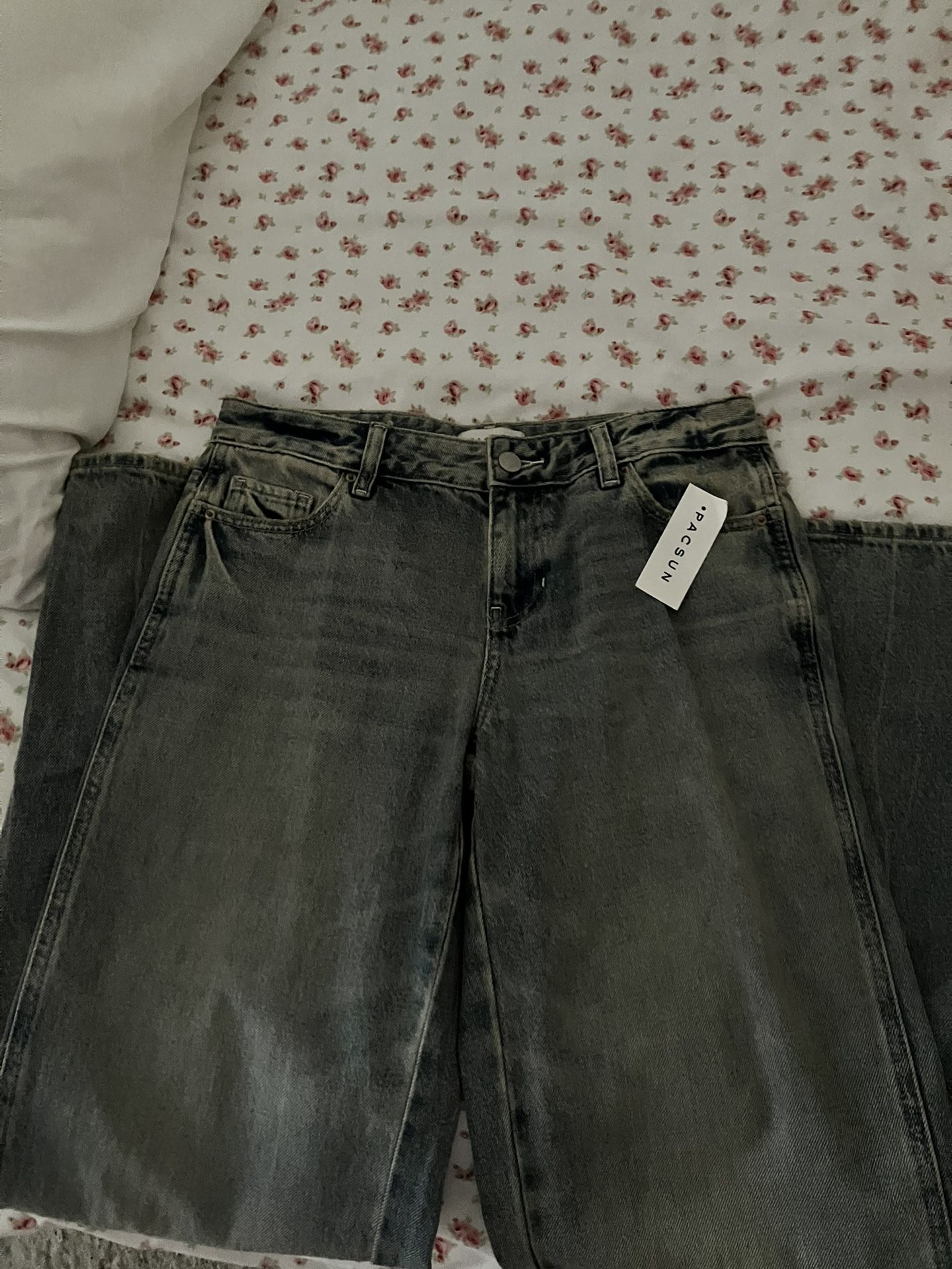 Baggy Low Rise Jeans