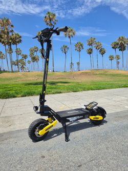 EOEOTWO Electric Scooter