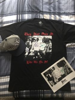 Bone thugs n harmony autographed merch lot