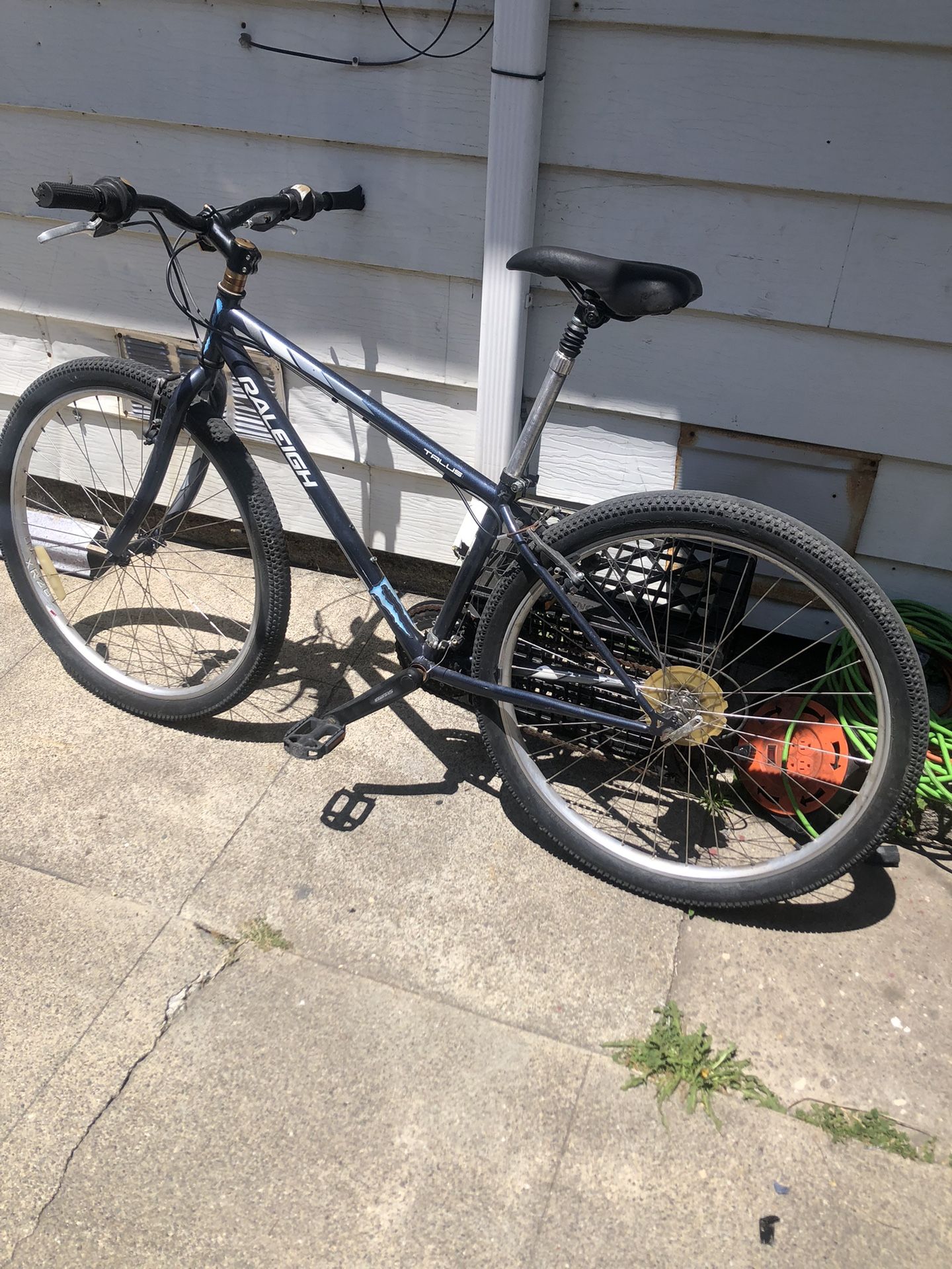 Raleigh Talus 2015 26 Inch Mountain Bike