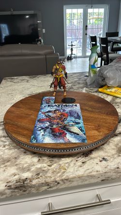 Batman: Fighting the Frozen Page Punchers Robin 7" Figure with Comic