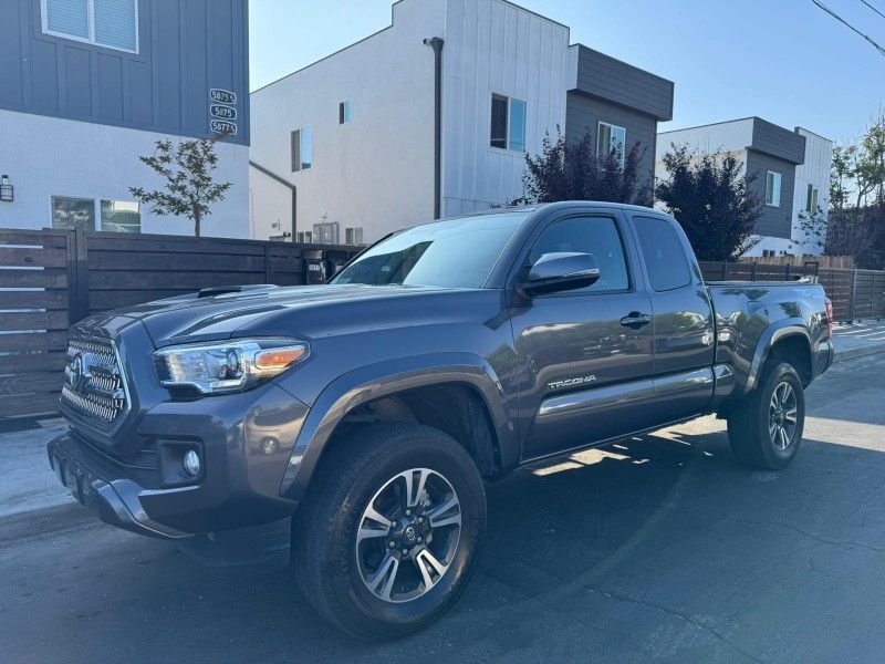 Toyota Tacoma 4x4 V6