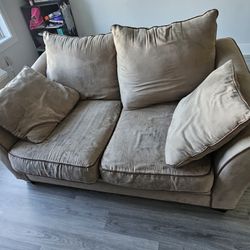 Couch Good Condition Moving Sale Asap
