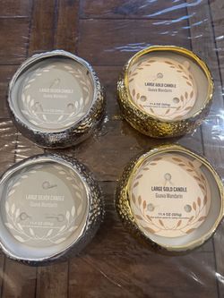 Festive Voice Large Gold and Silver Candle Guava Mandarin 11.4 oz (325g) #festive #holiday 2 Silver  and 2 Gold new  The price for each