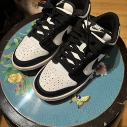 Nike dunk low retro two pair