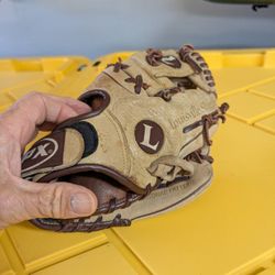 Louisville Slugger Baseball Club