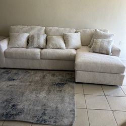 Brand New 2-Piece Sofa With Chaise