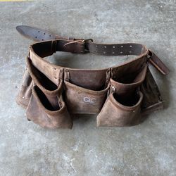 CLC leather Nail Pouch