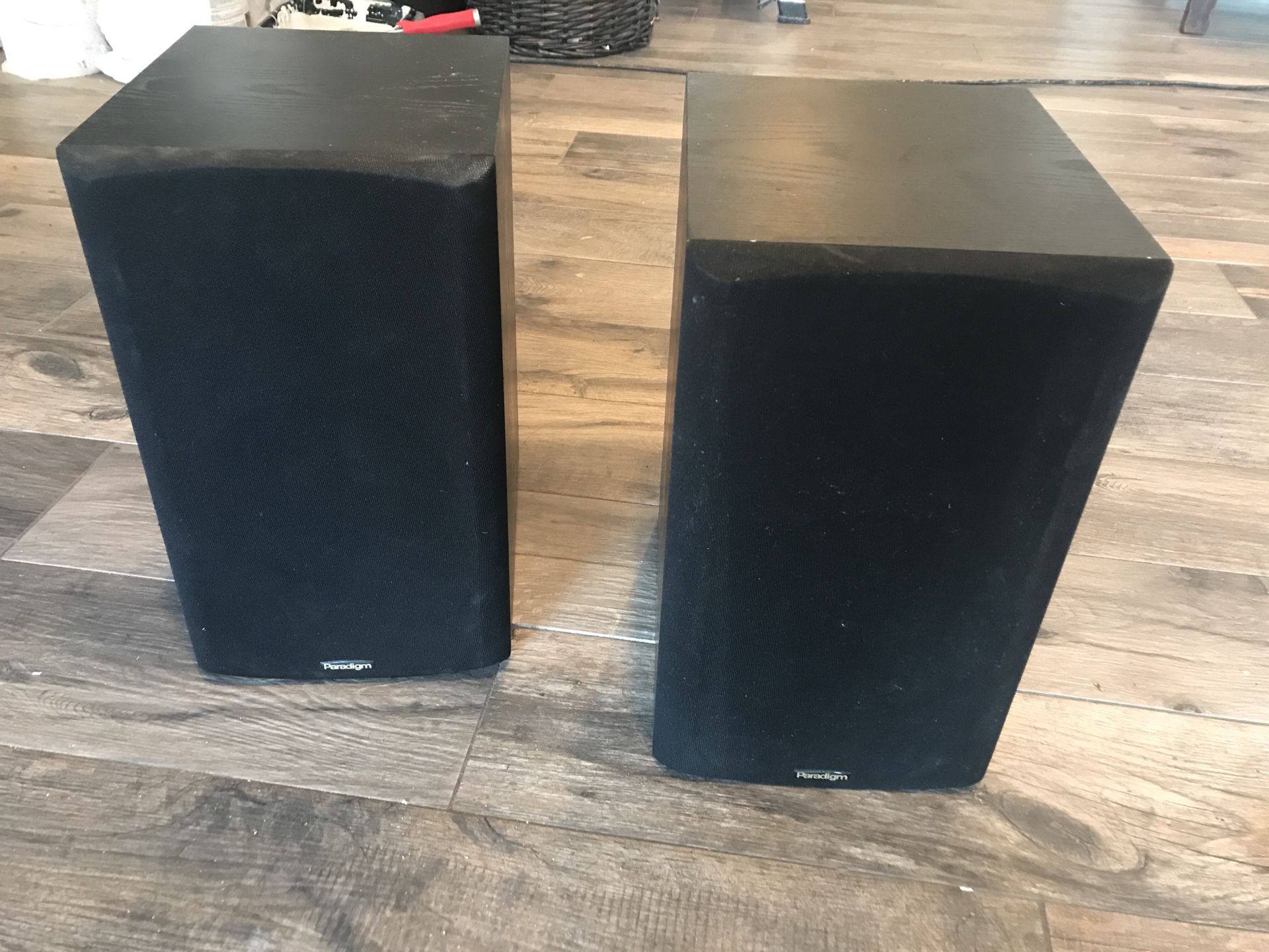 Paradigm Titan V3 pair