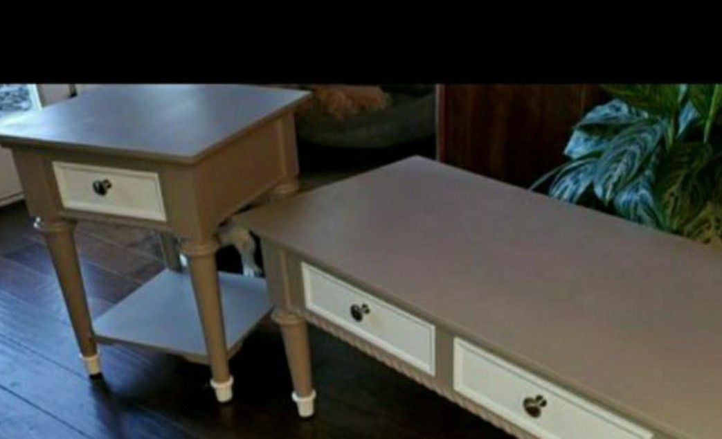Shabby Chic Gray / White Coffee Table & Side Table