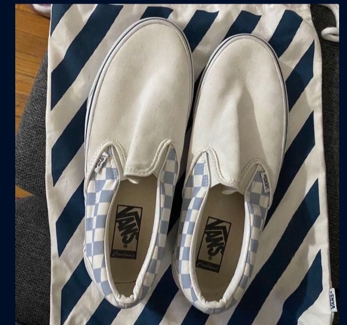 womens custom vans