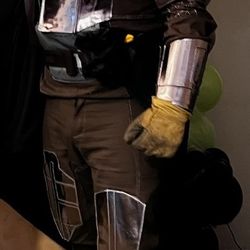 Mandolorian Costume 