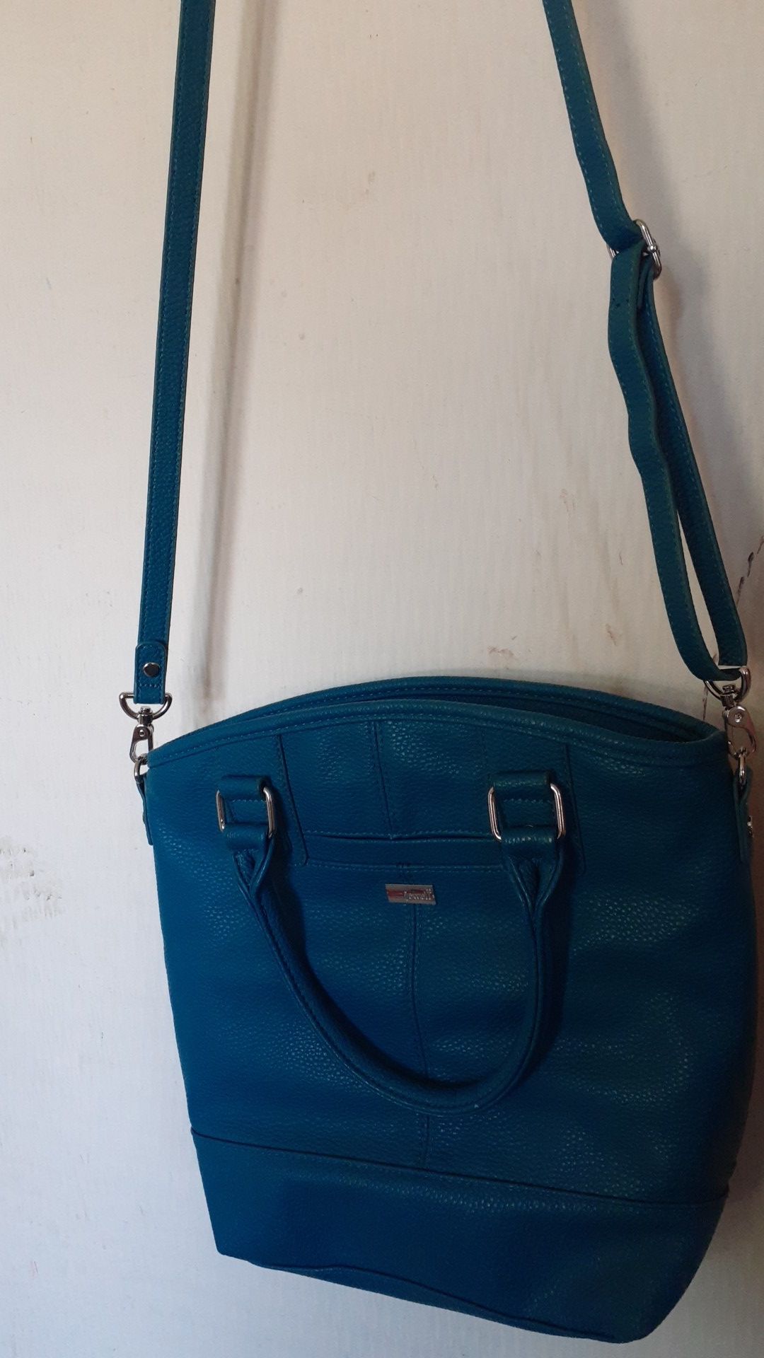 Woman bag $15 great condition