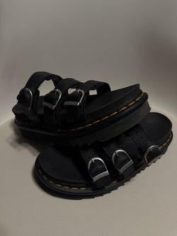 Doc marten sandals
