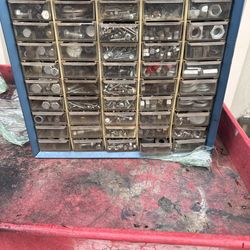 Assorted hardware organizer