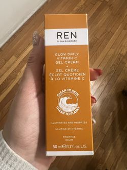 Brand New Ren Clean Skincare Glow Daily Vitamin C Gel Cream