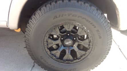 Melo rims and tires