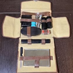 Vintage Mid Century Men’s Travel Shaving Grooming Kit