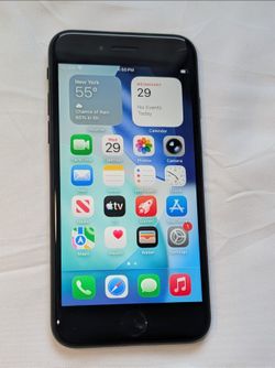 EXCELLENT CONDITION WHITE APPLE iPhone SE 3 3RD GEN 5G 64GB UNLOCKED FOR ALL NETWORKS